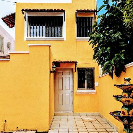Вилла Casa De Lolis Канкун Экстерьер фото